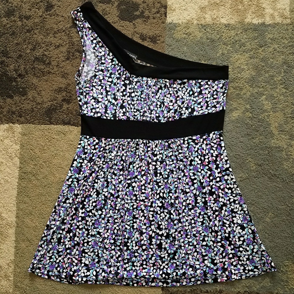 Wet Seal One shoulder floral top