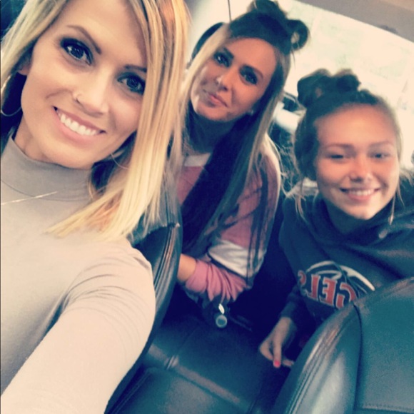 Meet your Posher, Teri - Picture 3 of 7