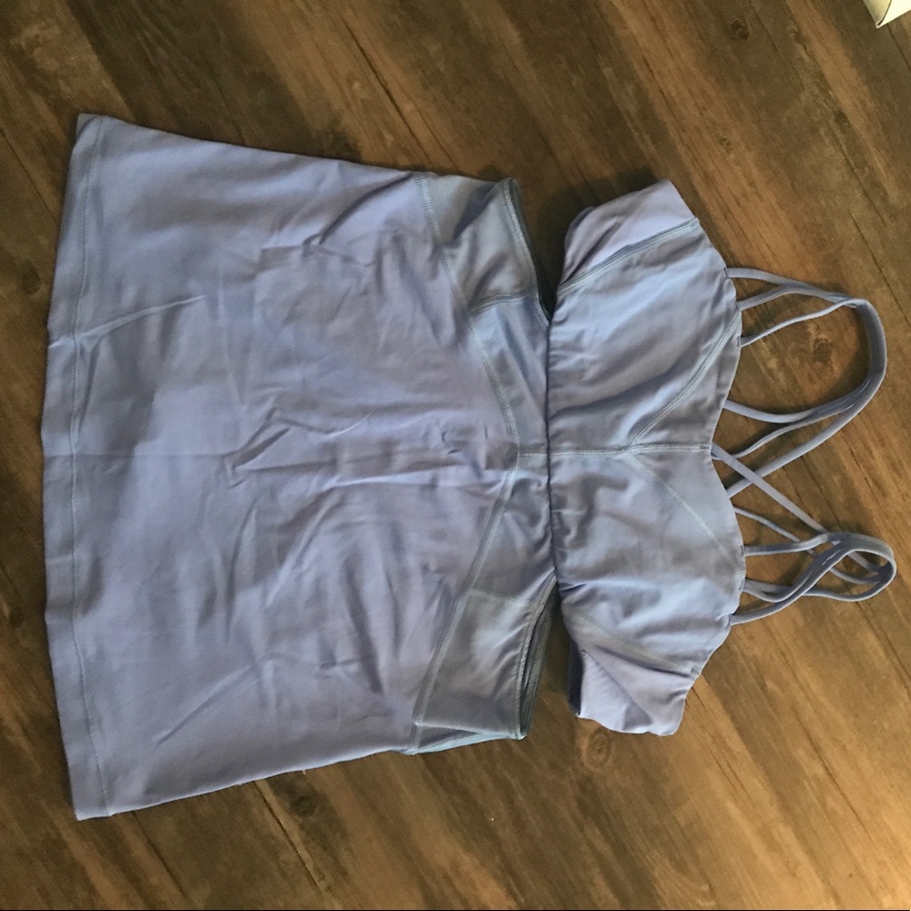 Lululemon workout top