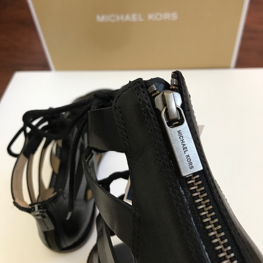 ❗️LAST PAIR❗️MICHAEL KORS Archer Gladiator Sandal - Picture 4 of 8