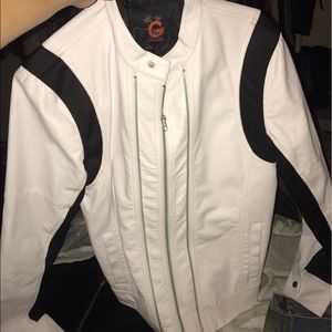 G bu Guess black and white jacket