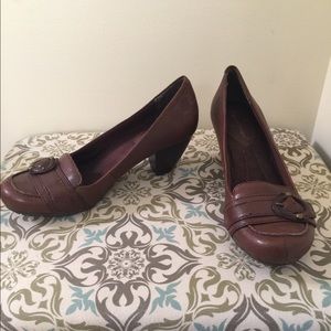 Super cute and comfy heels!