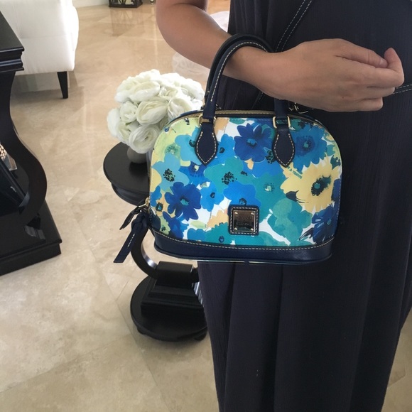 DOONEY & BOURKE BITSY MINI CROSSBODY BAG - Picture 8 of 8