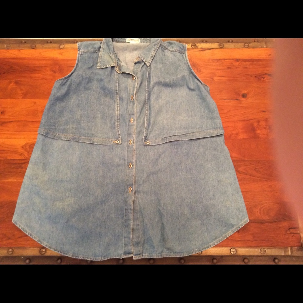 Colleen Conrad Nursing Shirt.