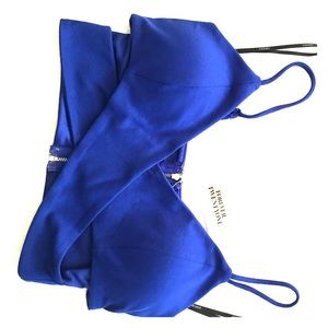 NWT Forever21 crop top 💙