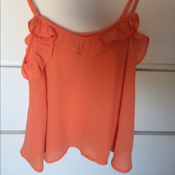 Top - Picture 2 of 2