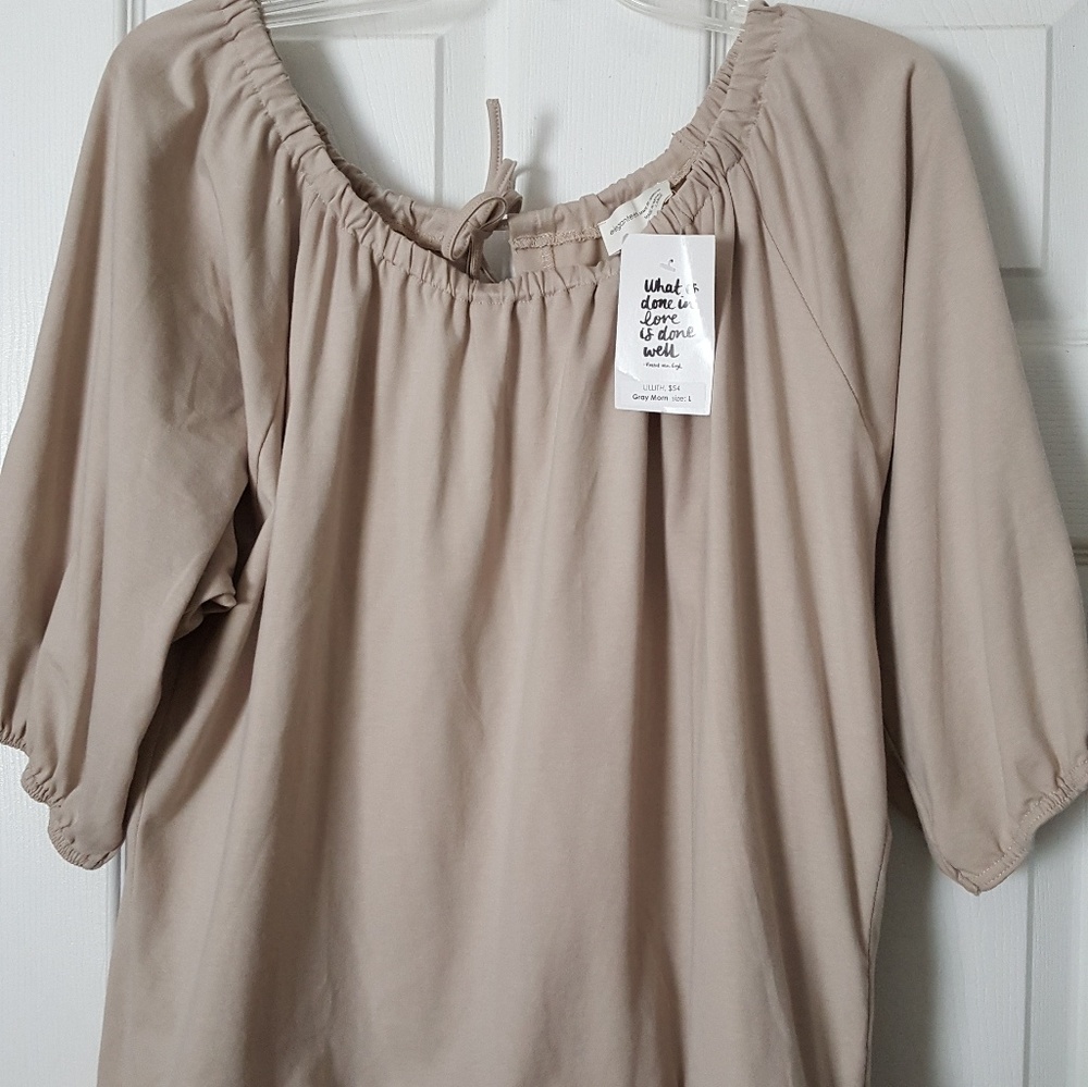 NWT Elegantees off the shoulder ruffle top