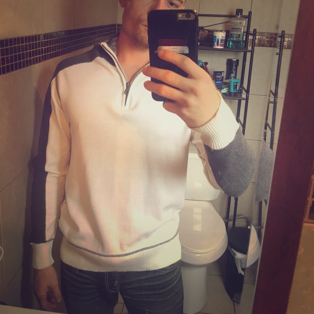 Buckle long sleeve. Rarely worn. 👌🏼