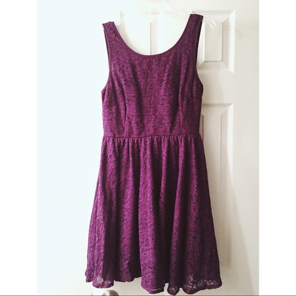 Pins & Needles Dress - Picture 2 of 5