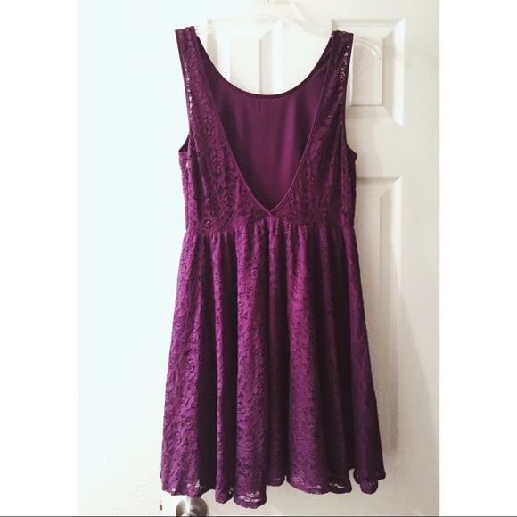 Pins & Needles Dress - Picture 3 of 5