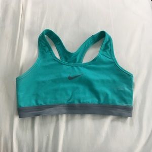 blue/green Nike sports bra