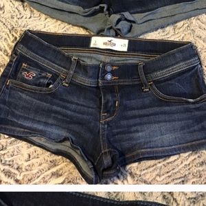 Size 3 dark hollister jean shorts