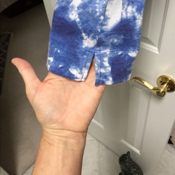 Cool and Stylish Top - Picture 3 of 4