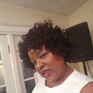 Meet your Posher, Tameka