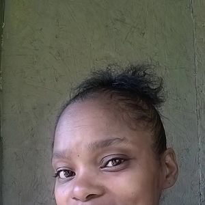 Meet your Posher, Eva