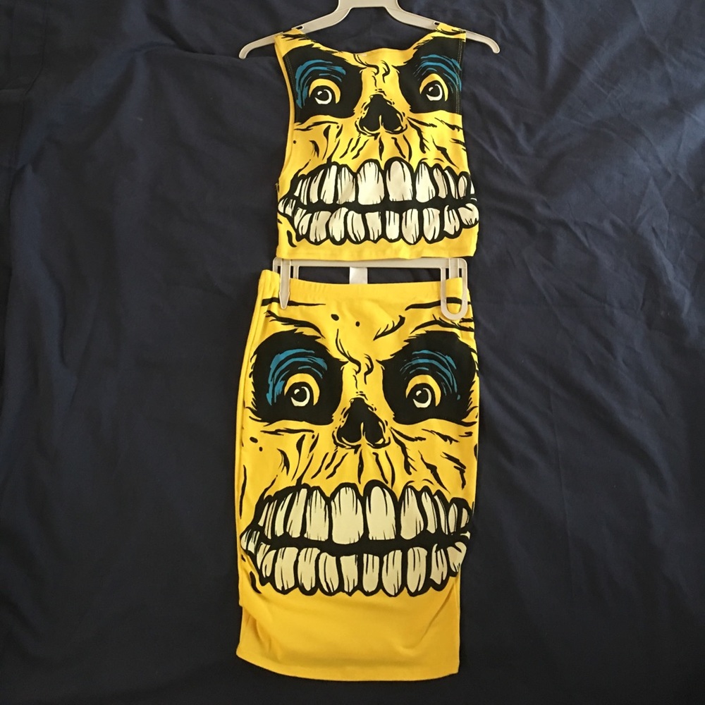 2 piece yellow skull skirt set