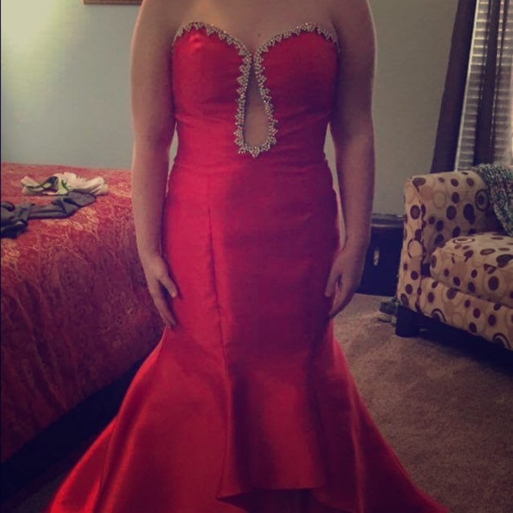 Beautiful Red Prom Dress