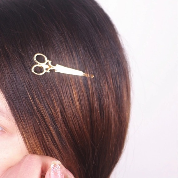 Set of 2 GOLD Scissor Hair Pins - Picture 6 of 6