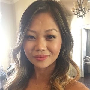 Meet your Posher, Nhia