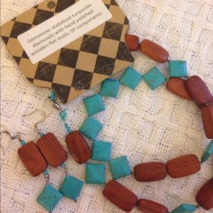 Turquoise necklace & earring set
