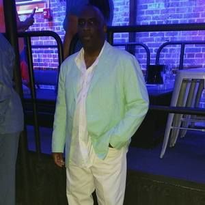 Meet your Posher, Ray