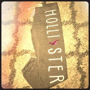 Hollister Sweats