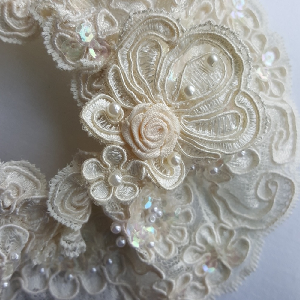 Bridal Garder. Feminine & Romantic. Memories