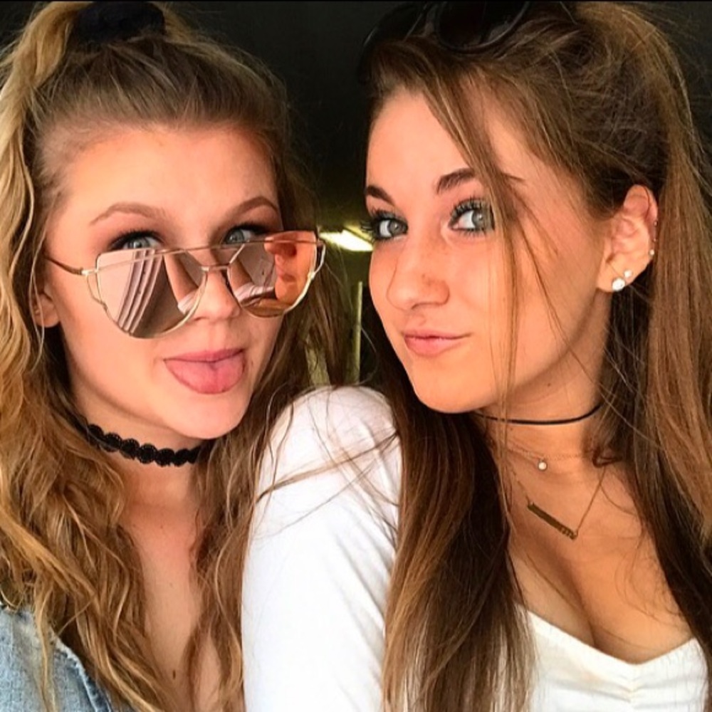 Meet your Posher, Siera