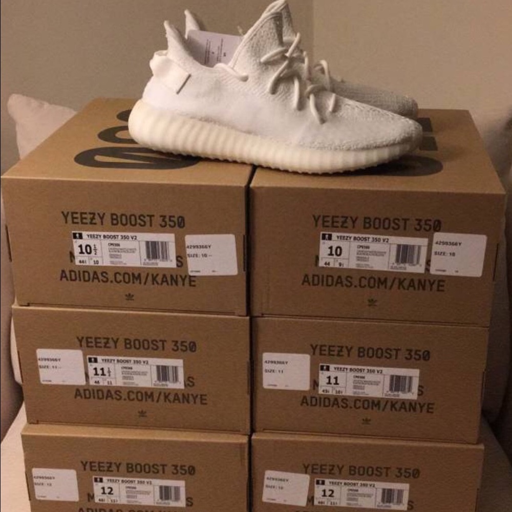 Authentic Adidas Yeezy 350 Boost V2 “Cream White”
