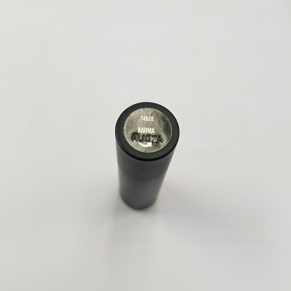 bareMinerals Gen Nude Radiant Lipstick I n "Karma" - Picture 3 of 4