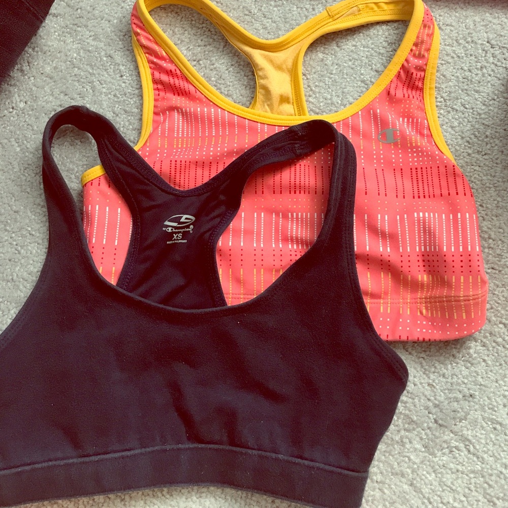 2 sports bras (XS and S)