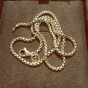 David Yurman 18" box chain