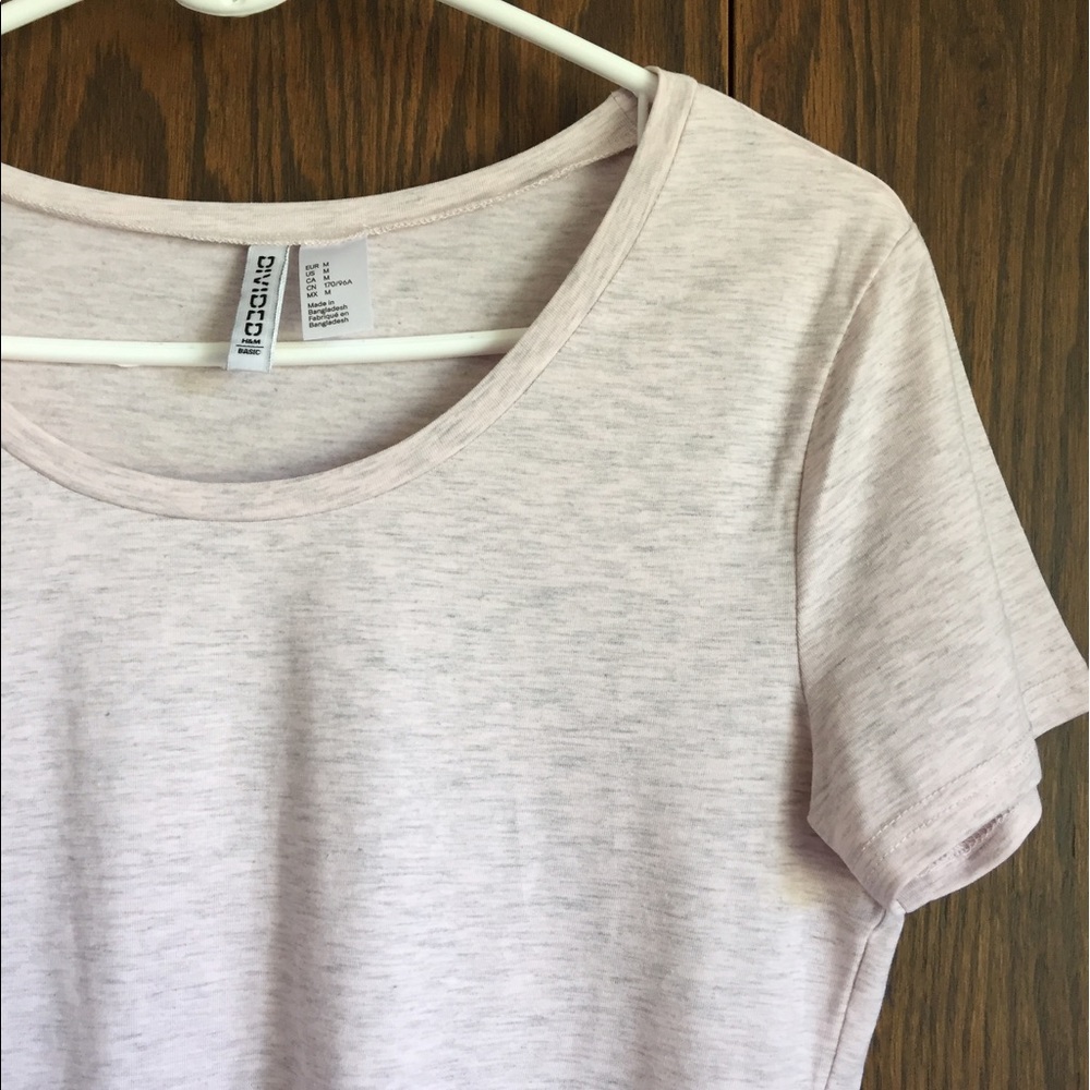 NWOT H&M basic tee