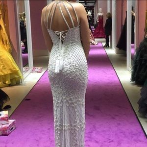 sherri hill dress size 6 style number 70215