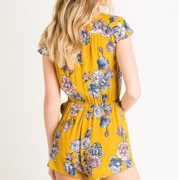 Endless Summer Romper - Picture 2 of 2