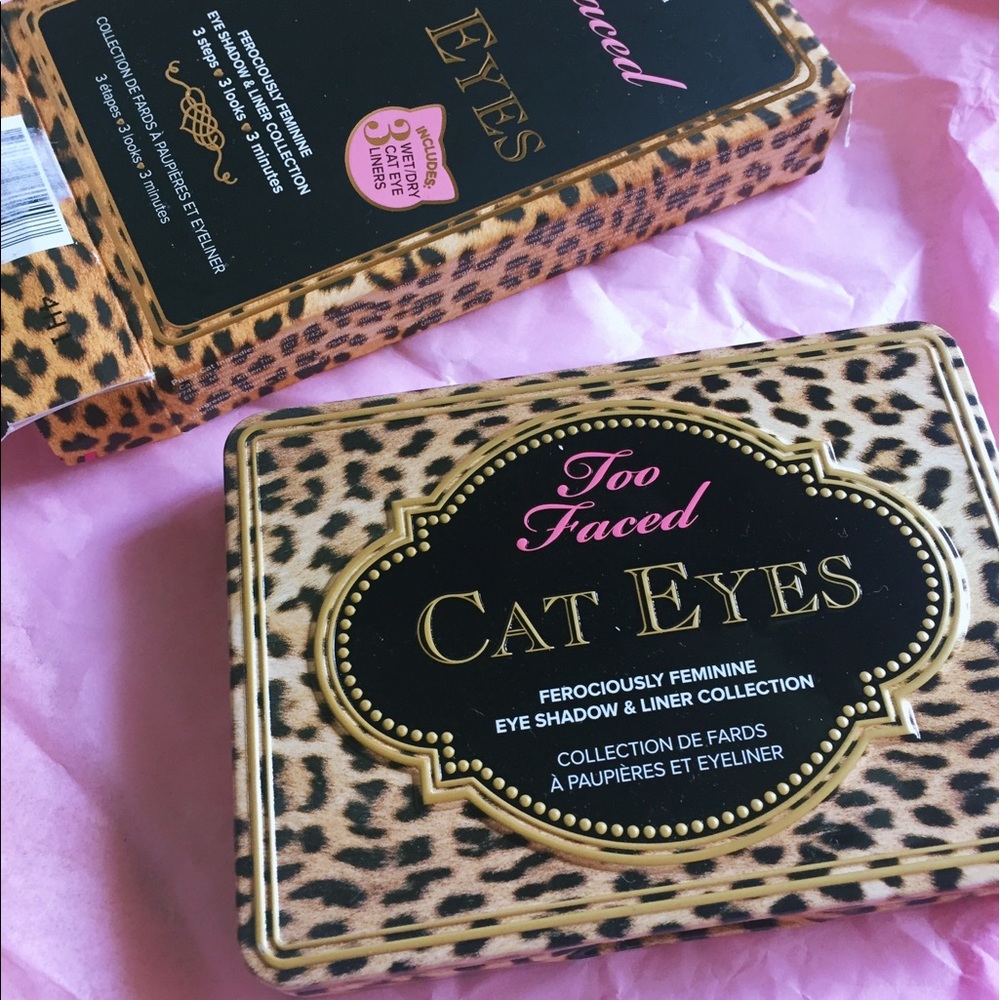 Two Faced Cat Eyes pallet (brand new)