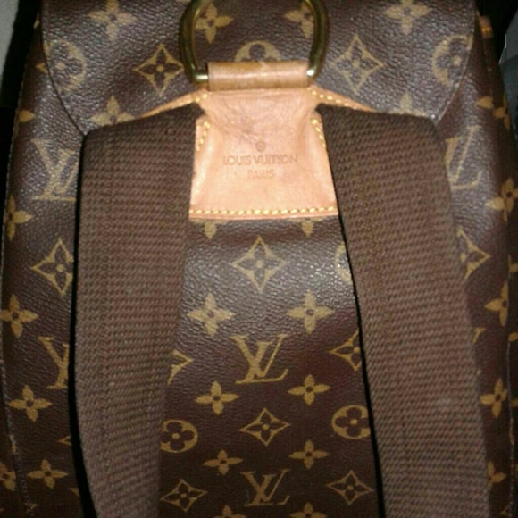 guess backpack with flowers