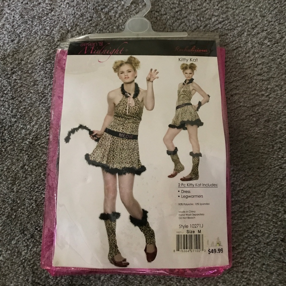 Cat costume. Super cute!!