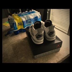 Air Jordan Retro Cement 4