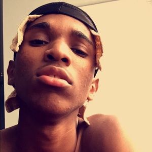 Meet your Posher, Justin