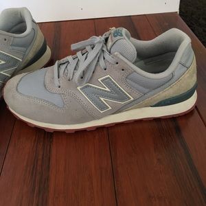 💥💥HUGE DEAL- NEW BALANCE SNEAKERS💥💥