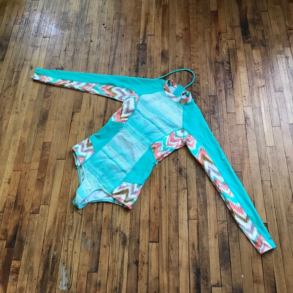 O'Neill Other - O'NEILL CHEEKY LONG SLEEVE BATHING SUIT