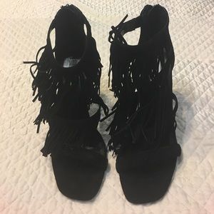 Steve Madden fringy heels. 8.5