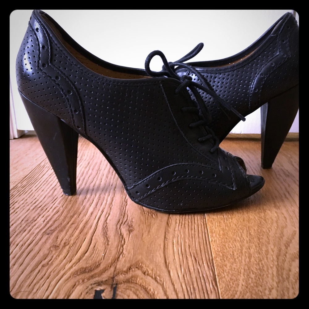 Seychelles Stacked High Heels