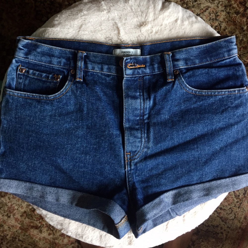 High-waisted jean shorts