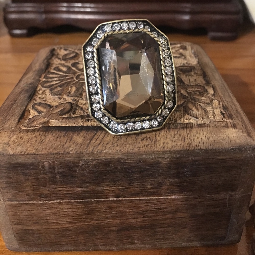 Sparkly oversized ring!