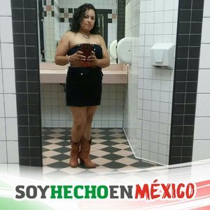 Meet your Posher, Rogelia