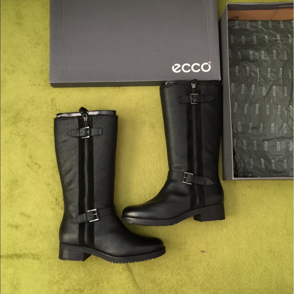 NWT Ecco Alta tall boot winter boot snow boot
