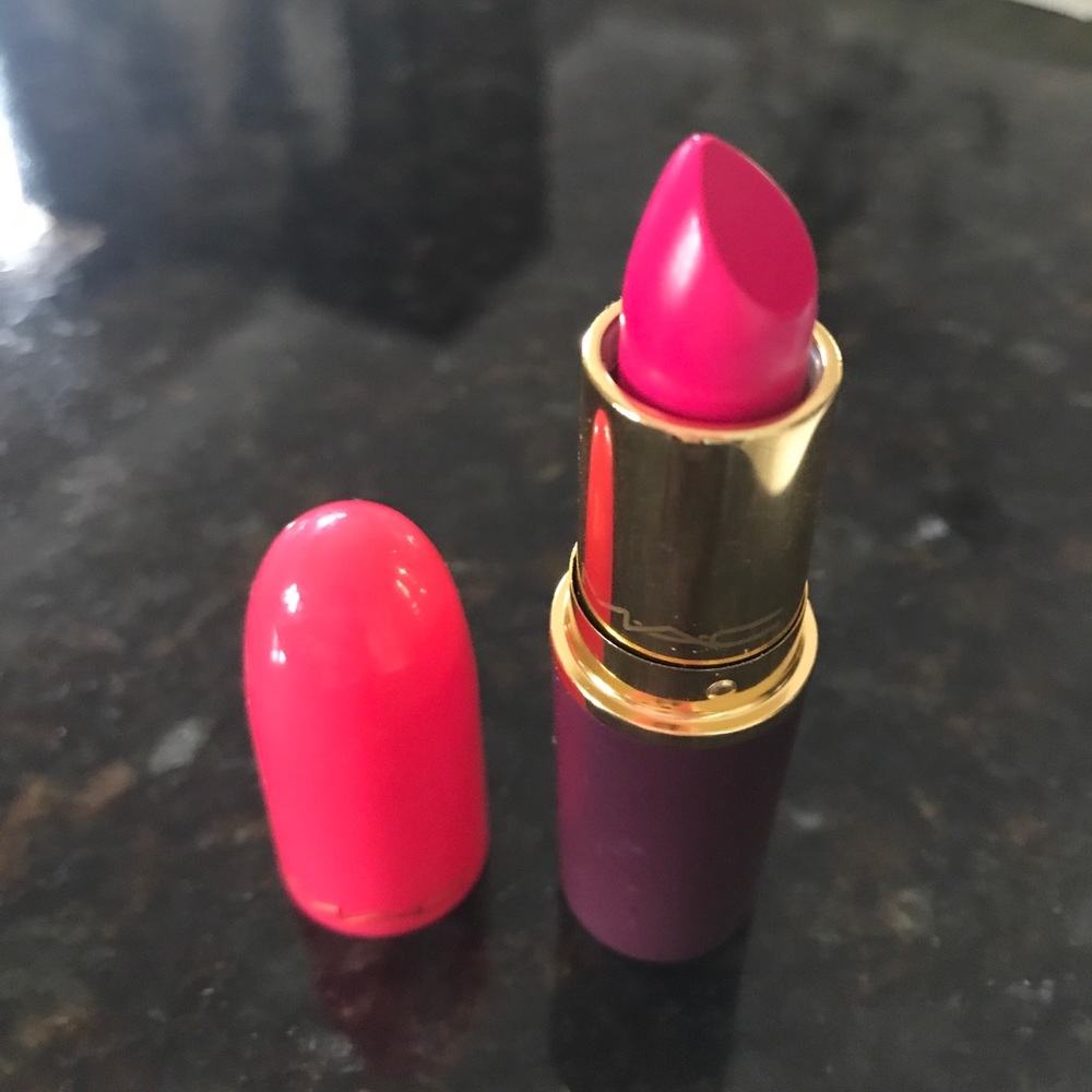 MAC color flamboysh limited edition