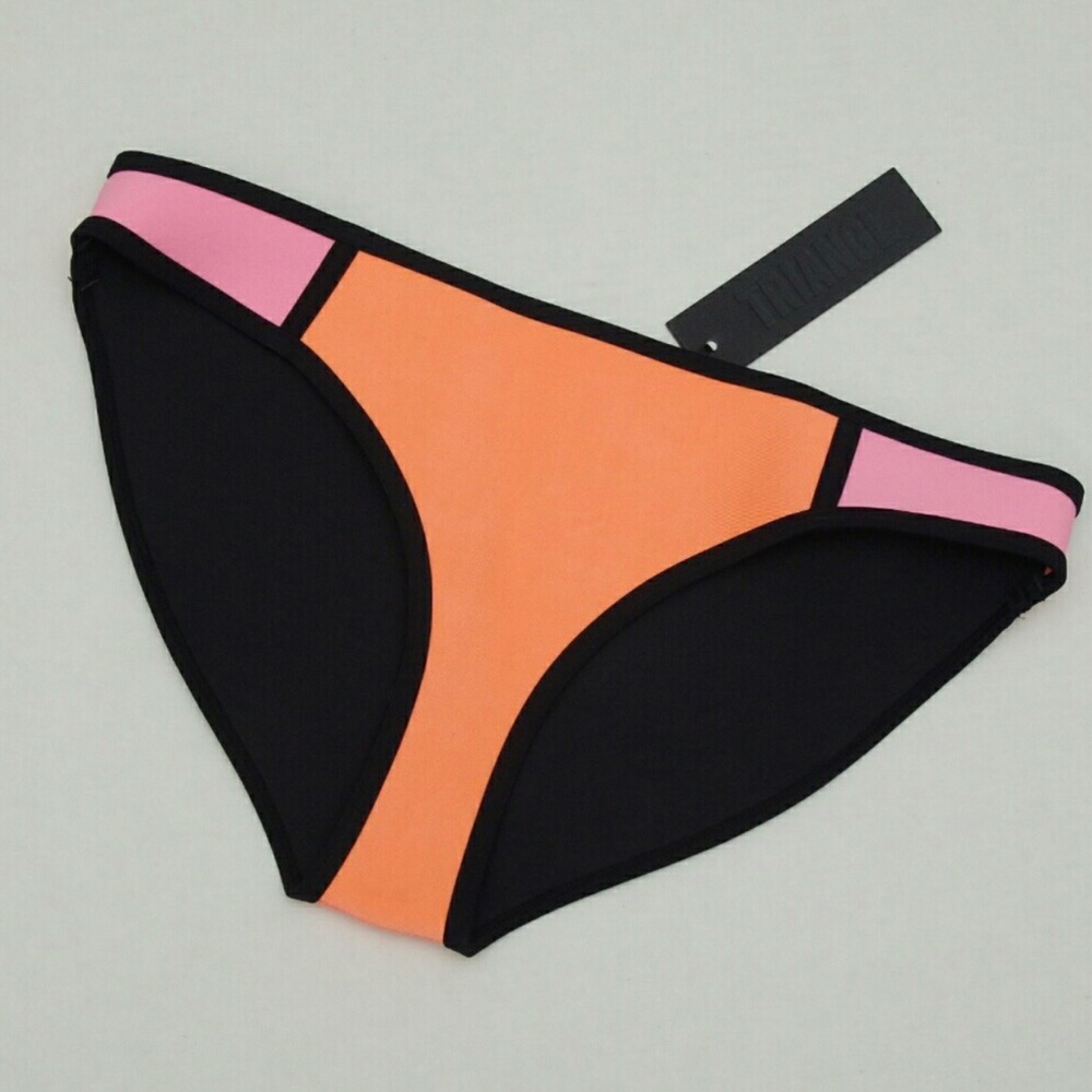 TRIANGL swim bottom brand new!